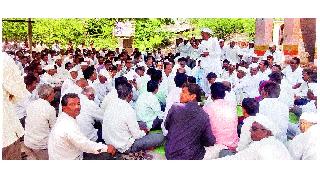 Village wise meetings for the planning of Kranti Morcha | क्र ांती मोर्चाच्या नियोजनासाठी गावनिहाय बैठका Village wise meetings for the planning of Kranti Morcha | क्र ांती मोर्चाच्या नियोजनासाठी गावनिहाय बैठका