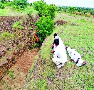 Shirsofal's water was stopped | ‘शिर्सुफळ’चे पाणी रोखले