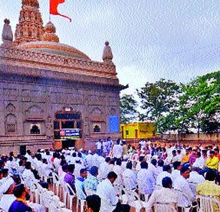 Maratha Morcha for demands of rights; Nirvana in the meeting | हक्कांच्या मागण्यांसाठी मराठा मोर्चा; बैठकीत निर्वाळा