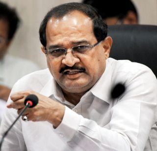 Chief Minister should expel Vishnu Sawar: Radhakrishna Vikhe-Patil | मुख्यमंत्र्यांनी विष्णू सवरांची हकालपट्टी करावी: राधाकृष्ण विखे-पाटील