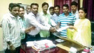 Arrest the accused's backers | आरोपींच्या पाठीराख्यांना अटक करा