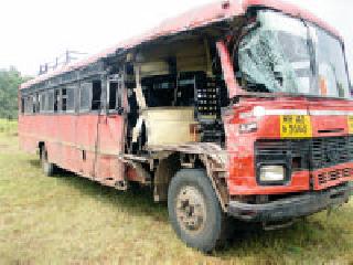 31 passengers were injured in the accident | अपघातात ३१ प्रवासी जखमी