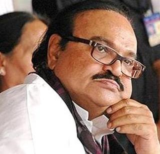 Chagan Bhujbal JJ Admitted to the hospital | छगन भुजबळ जे.जे. रुग्णालयात दाखल