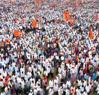 VIDEO - Unhealthy Marathas ... No words! | VIDEO - अकोल्यात अस्वस्थ मराठयांचा ..नि:शब्द जनसागर !