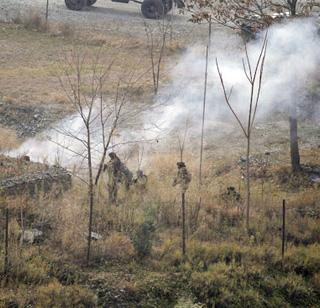 Consider the Boundary Action - Indian Army | सीमेपलीकडच्या कारवाईचा विचार करा - भारतीय लष्कर