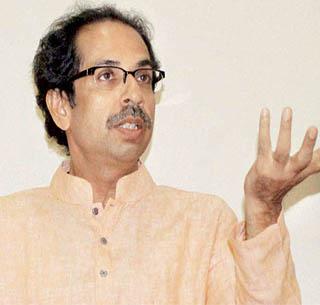 Show to Pakistan that Hindustan is not Bangles, Bhima is a mausoleum - Uddhav Thackeray | हिंदुस्थानच्या हातात बांगड्या नव्हेत, भीमाची गदा आहे हे पाकिस्तानला दाखवा - उद्धव ठाकरे