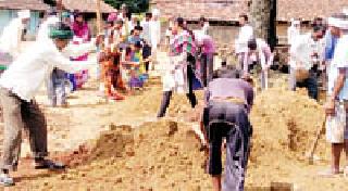 Participants of 12 Gram Sabha members cleanliness campaign | १२ ग्रामसभेचे सदस्य स्वच्छता अभियानात सहभागी