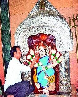 Mahalakshmi, Renuka Mata Temple's Rangarangoti | महालक्ष्मी, रेणुका माता मंदिरांची रंगरंगोटी Mahalakshmi, Renuka Mata Temple's Rangarangoti | महालक्ष्मी, रेणुका माता मंदिरांची रंगरंगोटी