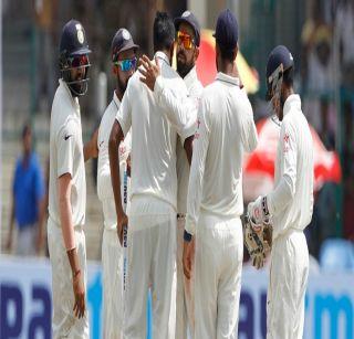 Vande-Vaadi: Vande Mataram's announcement on the field, welcome to Team India at the Hotel | VIDEO- विजयानंतर मैदानात 'वंदे मातरम'च्या घोषणा, हॉटेलमध्ये टीम इंडियाचं जल्लोषात स्वागत