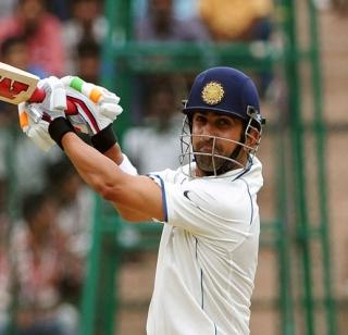 Gambhir's comeback after two years of waiting | दोन वर्षांच्या प्रतीक्षेनंतर गंभीरचे पुनरागमन