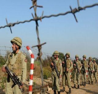 Movement towards Pakistani army border after the attack of India | भारताच्या हल्ल्यानंतर पाकिस्तानी सैन्याच्या सीमारेषेवर हालचाली