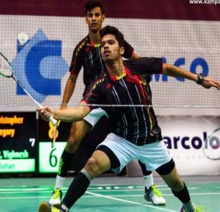 Bimanesh's bronze medal in the International Badminton Championship | आंतरराष्ट्रीय बॅडमिंटन स्पर्धेत विघ्नेशचे कांस्यपदक