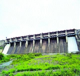 Two doors of the great dam opened! | महान धरणाचे दोन दरवाजे उघडले!