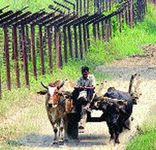 Free villages! | सीमेलगतची गावे मोकळी करा!