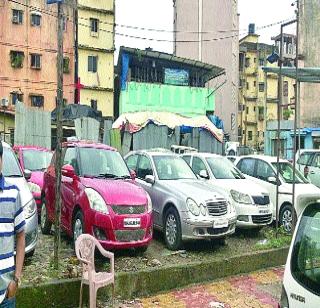 CIDCO plot for car market | कार बाजारसाठी सिडकोचा भूखंड हडप CIDCO plot for car market | कार बाजारसाठी सिडकोचा भूखंड हडप