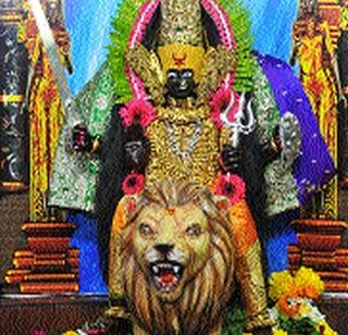 Pooja of Ambavai as a lioness woman | अंबाबाईची सिंहवाहिनी देवीच्या रूपात पूजा