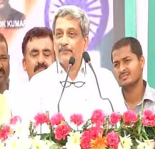 I did not have to sleep after Uri attacked - Manohar Parrikar | उरी हल्ल्यानंतर मला झोप लागत नव्हती - मनोहर पर्रीकर