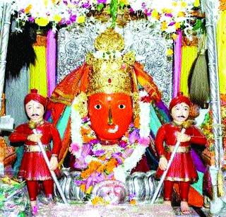 Mahalakshmi of Dahanu, who is a devotee of Navlakshmi | नवसाला पावणारी डहाणूची महालक्ष्मी