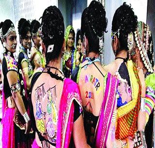 Tattoo crusade among young people | तरुणांमध्ये टॅटूची क्रेझ