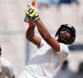 Jadeja fined fifty percent of match fee | जाडेजाला सामन्यातील मानधनाच्या पन्नास टक्के दंड