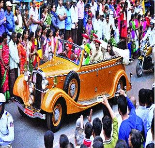 Royal Dasara enthusiast! | शाही दसरा उत्साहात!