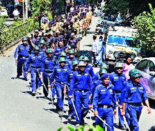 Curfew in eight villages | आठ गावांत संचारबंदी Curfew in eight villages | आठ गावांत संचारबंदी