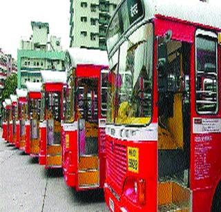 The 300 buses of BEST are being scrapped | बेस्टच्या ३०० बस भंगारात