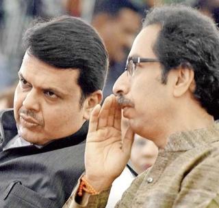 Fadnavis should be cautious about the government: Uddhav Thackeray's warning | फडणवीस सरकारने सावध रहायला हवे - उद्धव ठाकरेंचा इशारा