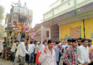The crowd of devotees of Lord Balaji's Rath Yatra Yatra | भगवान बालाजीच्या रथोत्सव यात्रेत भाविकांची गर्दी The crowd of devotees of Lord Balaji's Rath Yatra Yatra | भगवान बालाजीच्या रथोत्सव यात्रेत भाविकांची गर्दी