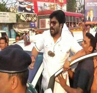 Union Minister Babul Supriyo's assassination attack | केंद्रीय मंत्री बाबुल सुप्रियो यांच्या ताफ्यावर हल्ला