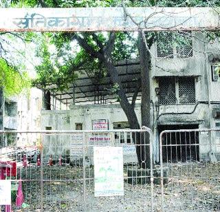 Millions of property in the wind | कोट्यवधींच्या मालमत्ता वाऱ्यावर Millions of property in the wind | कोट्यवधींच्या मालमत्ता वाऱ्यावर