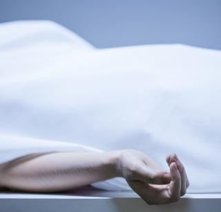 The body of the young man was found in the excitement | युवक-युवतीचा मृतदेह आढळल्याने खळबळ The body of the young man was found in the excitement | युवक-युवतीचा मृतदेह आढळल्याने खळबळ