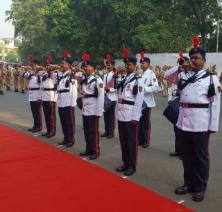 VIDEO: Today's day is 'Police Martyr's Day' ... | VIDEO : म्हणून आजचा दिवस आहे 'पोलीस शहीद दिन'...