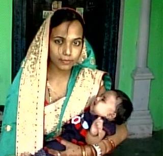 Naming the girl's daughter 'Modi' | पंतप्रधान मोदींनी केले 'त्या' मुलीचे नामकरण