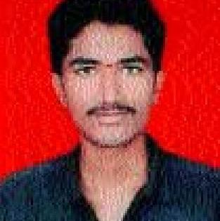 Students killed by electric shocks | विजेच्या धक्क्याने विद्यार्थी ठार Students killed by electric shocks | विजेच्या धक्क्याने विद्यार्थी ठार