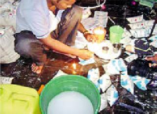 Abusive to the adulterants; Only took 14 samples | भेसळखोरांना अभय; फक्त १४ नमुने घेतले Abusive to the adulterants; Only took 14 samples | भेसळखोरांना अभय; फक्त १४ नमुने घेतले