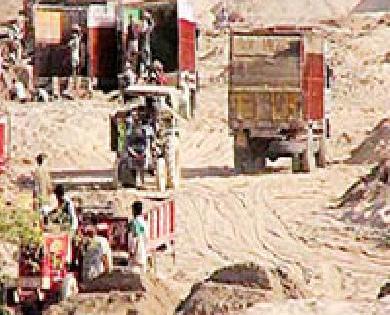 Received revenues of 34 crores | ३४ कोटींचा महसूल प्राप्त