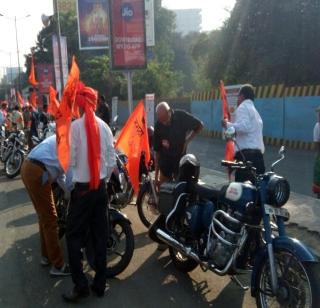 Organizing a bike rally in Mumbai for VIDEO-Maratha Morcha | VIDEO- मराठा मोर्चासाठी मुंबईत बाइक रॅलीचं आयोजन