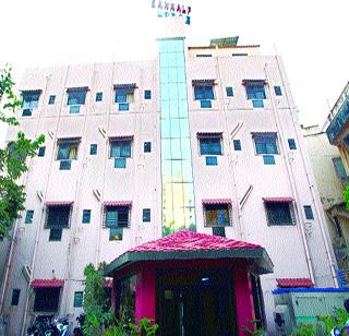 Unauthorized lodging of Municipal corporation | अनधिकृत लॉजिंगला महापालिकेचे अभय