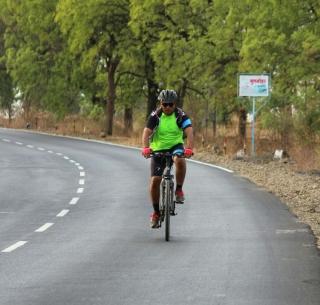 Aurangabad Bravet 200 km Washim's 'Narayan' in cycling first in the state | औरंगाबाद ब्रेवेट २०० कि.मी. सायकलिंगमध्ये वाशिमचा ‘नारायण’ राज्यात प्रथम