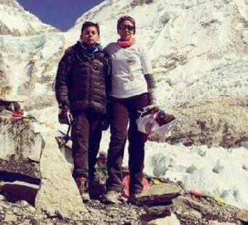 Udayanraazen's son Veer Pratapasimrajane's Everest invasion! | उदयनराजेंचे सुपुत्र वीरप्रतापसिंहराजेंची एव्हरेस्ट स्वारी!