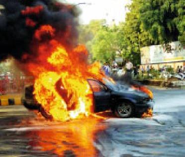 In the 'The Burning Car' | सदरमध्ये ‘द बर्निंग कार' In the 'The Burning Car' | सदरमध्ये ‘द बर्निंग कार'