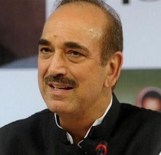 Shah Rukh-Ghulam Nabi Azad, 36 people in the line of banks | बँकांच्या रांगेत 36 नागरिक शहीद - गुलाम नबी आझाद