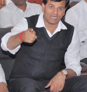 -Will teach a lesson to insomnia! | -तर अडसुळांना धडा शिकवेन !