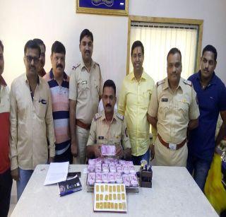 Navi Mumbai seizes new 3.5 lakh new currency and 2 kg gold | नवी मुंबईत 35 लाखांच्या नव्या नोटा आणि 2 किलो सोनं जप्त