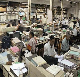 Discontent among central employees | केंद्रीय कर्मचाऱ्यांमध्ये असंतोष