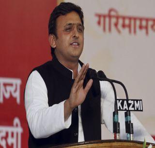 Yadavee! Chief Minister Akhilesh's expulsion from SP | यादवी! मुख्यमंत्री अखिलेश यांची सपातून हकालपट्टी