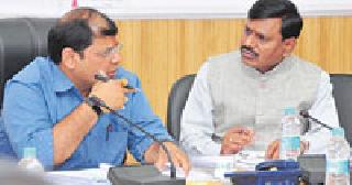 Get the city's development works done promptly! | शहरातील विकासकामे तातडीने पूर्ण करा! Get the city's development works done promptly! | शहरातील विकासकामे तातडीने पूर्ण करा!
