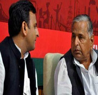 Akhilesh-Mulayam ready to face defeat? | पराभव दिसताच अखिलेश-मुलायम तडजोडीला तयार ?