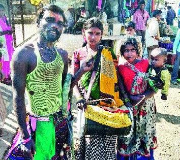 Chatta and his legs banged | पायाला चटके नि अंगाला फटके Chatta and his legs banged | पायाला चटके नि अंगाला फटके